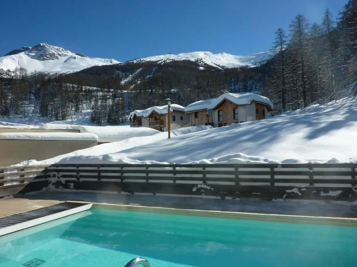 Chalet Mitoyen Avec Piscine, Sauna Et Hammam Aux Orres 1800 - Fr-1-322-108 Les Orres